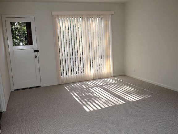 4th image of 1129 El Camino Real #7