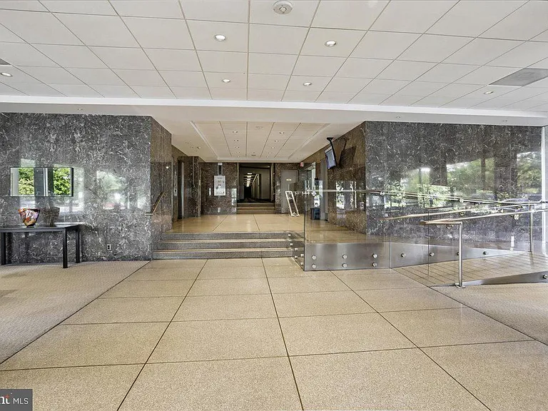 2475 Virginia Ave NW #220 — Photo 4