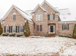 7908 Denholme Dr, Waxhaw, NC 28173