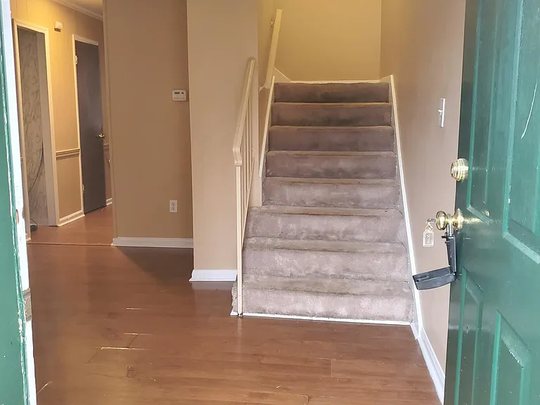 6354 Shannon Pkwy #8D — Photo 2
