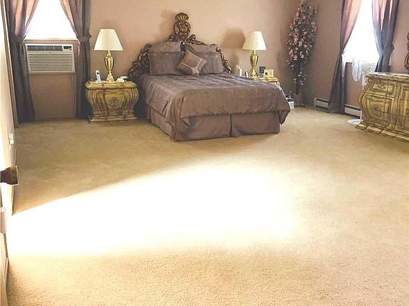 5th image of 4 Langley Ct