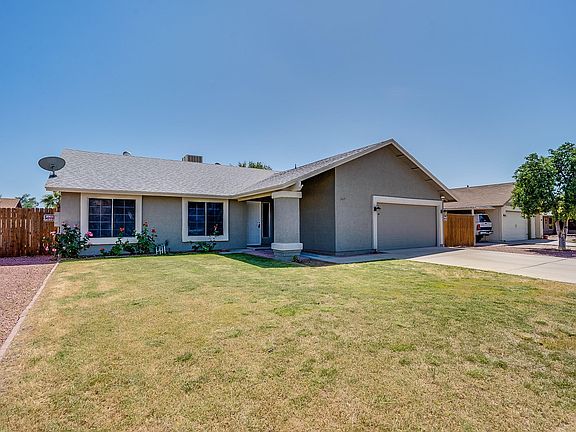 5th image of 8025 W Dahlia Dr