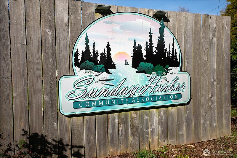 2nd image of 4580 California Trail