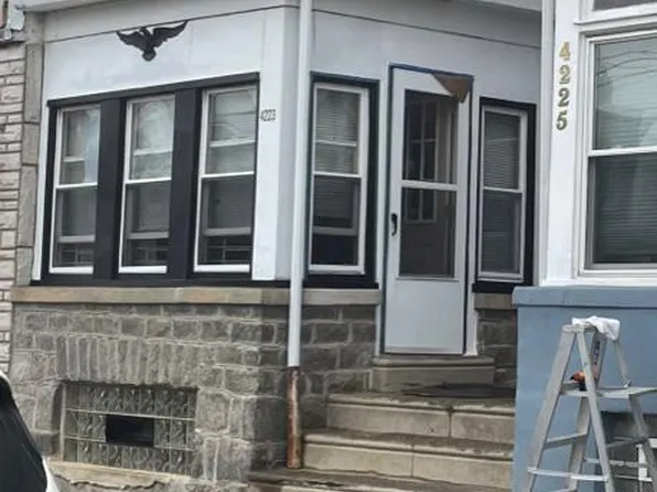 4223 Benner St, Philadelphia, PA 19135