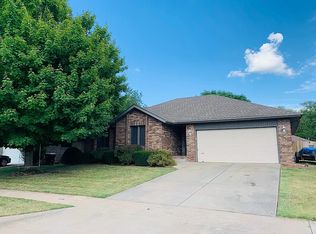 4138 S Parkcrest Ave, Springfield, MO 65807