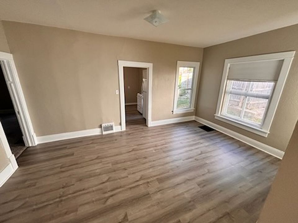 1st image of 2825 2nd St