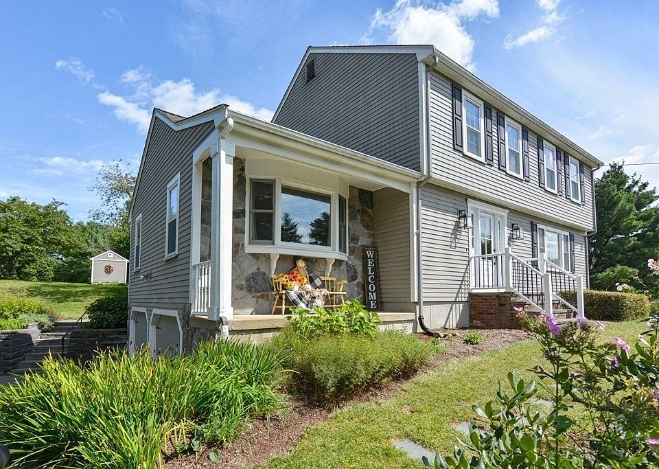 400 Park St, Wrentham, MA 02093 Zillow