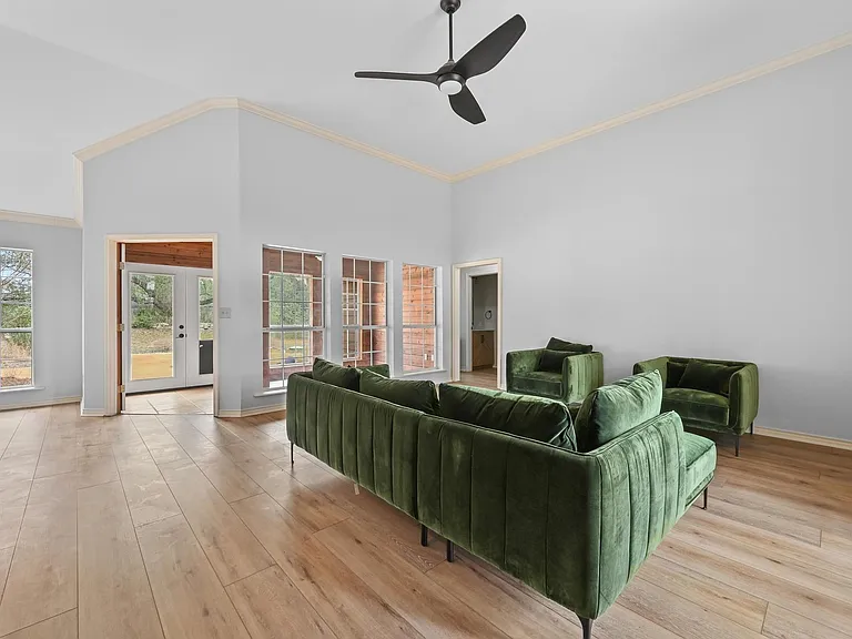 140 Barton Ranch Cir — Photo 9