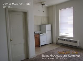 292 W Main St APT 302, Waukesha, WI 53186