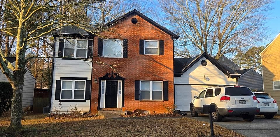 1st image of 353 Windsong Way