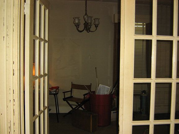 4th image of 512 Windsor Ave