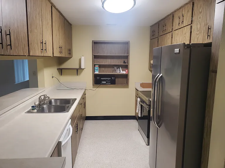 3331 NE Skyline Dr — Photo 10