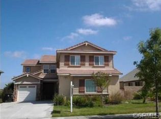 582 Suncup Cir, Hemet, CA 92543