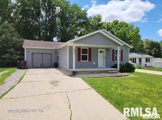 3502 W Sylvan Ln, Peoria, IL 61615