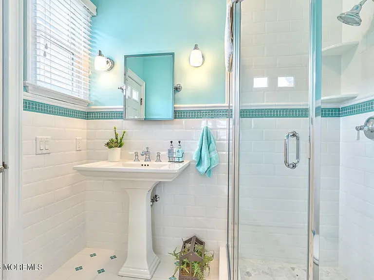 10 4th Ave #101 — Photo 19