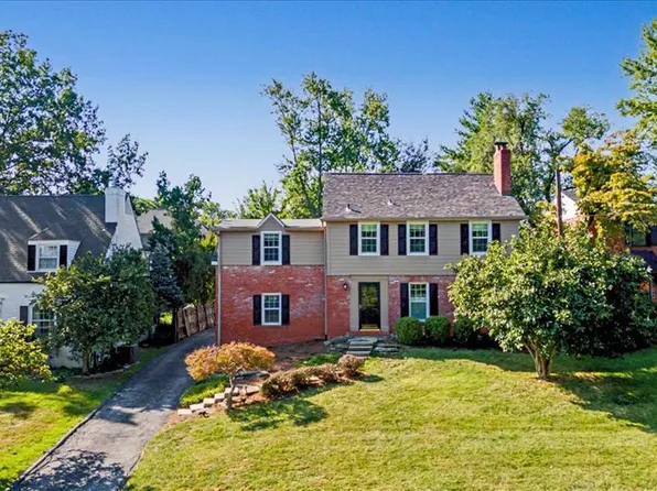 12 Beverly Dr, Saint Louis, MO 63132