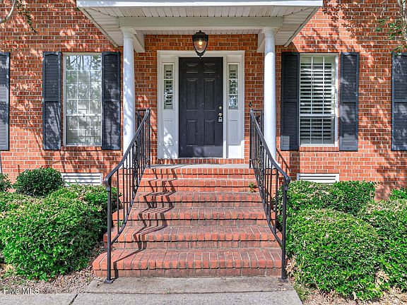 5th image of 2957 Foxhall Circle