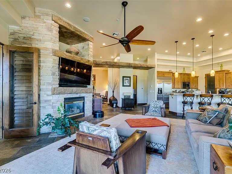 549 Regents Gate Dr — Photo 20