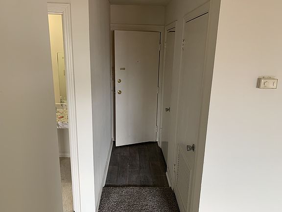 2nd image of 612 Madison St APT 25