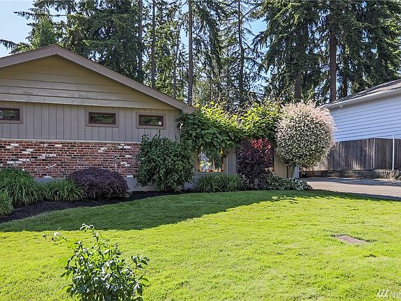 2nd image of 2619 127th Ave NE