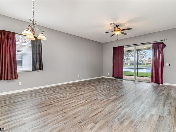 5th image of 2684 Sunset Lake Dr