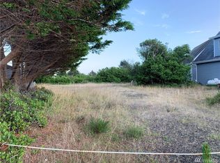 355 Geoduck Loop SW, Ocean Shores, WA 98569