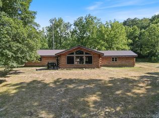 696 Woods Rd, Tuscumbia, MO 65082