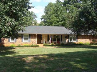 708 Woodfield Dr, Anderson, SC 29621