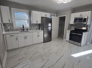 206 12th Ave #A1, Newark, NJ 07107