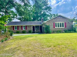 912 Rosanne Dr, Kinston, NC 28504