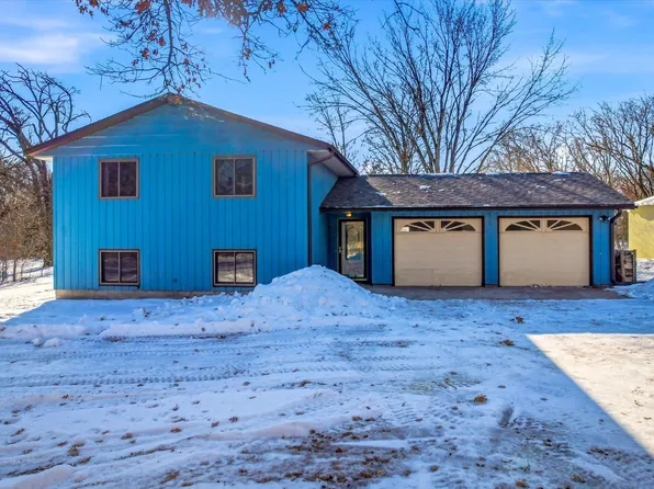 1792 County Road 5 NW, Isanti, MN 55040