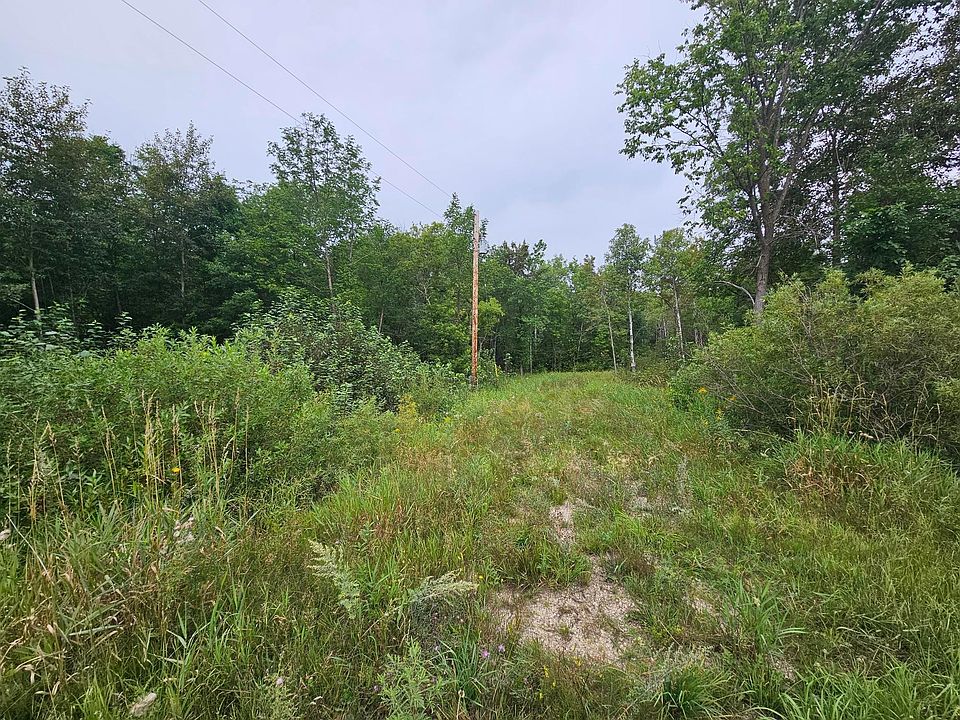 1st image of Moose River Rd E