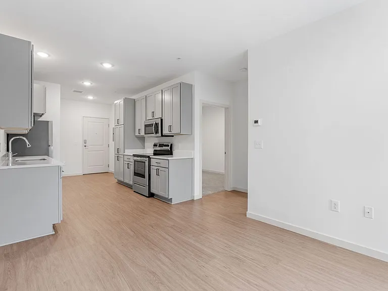 The Lucy Apartments — Photo 9