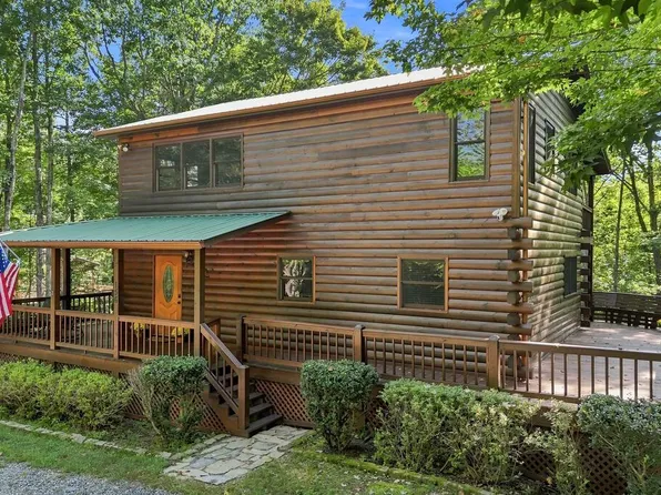 156 Cedar Rdg, Blue Ridge, GA 30513