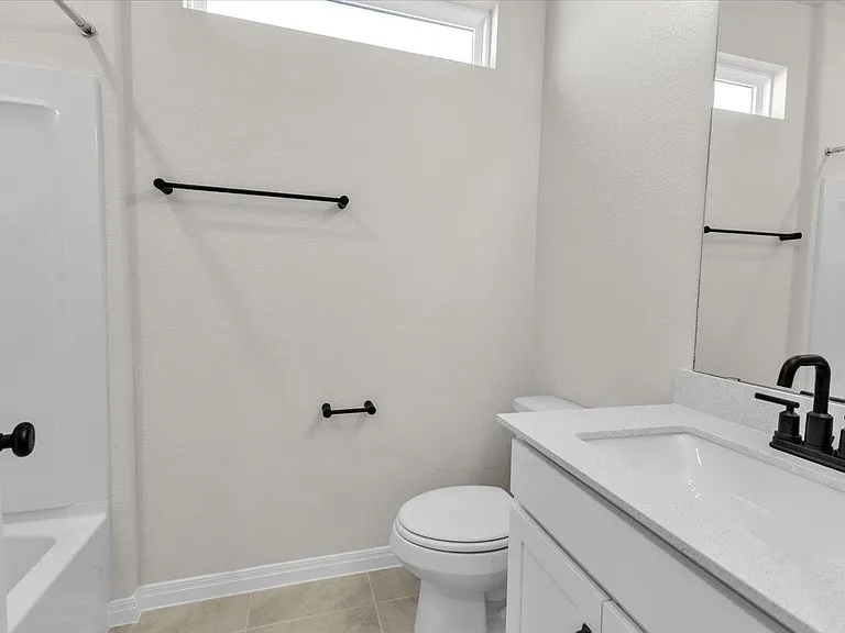302 Willow Heights Dr — Photo 23