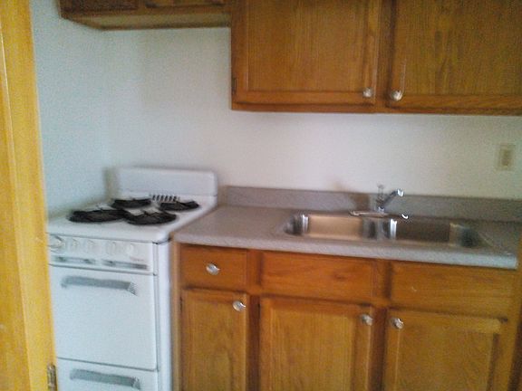 2nd image of 5301 N Ashland Ave APT 304