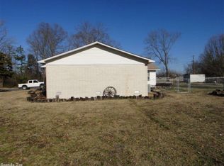 1403 W Mississippi St, Beebe, AR 72012