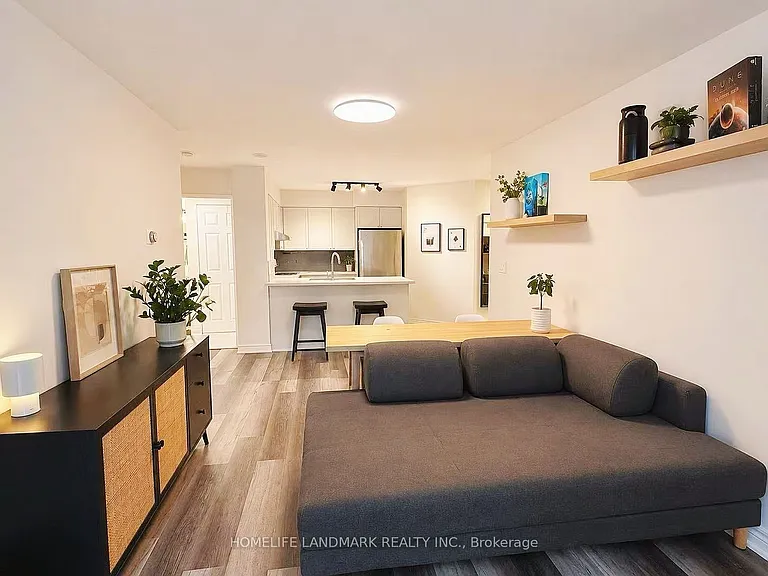 23 Hollywood Ave #711 — Photo 14