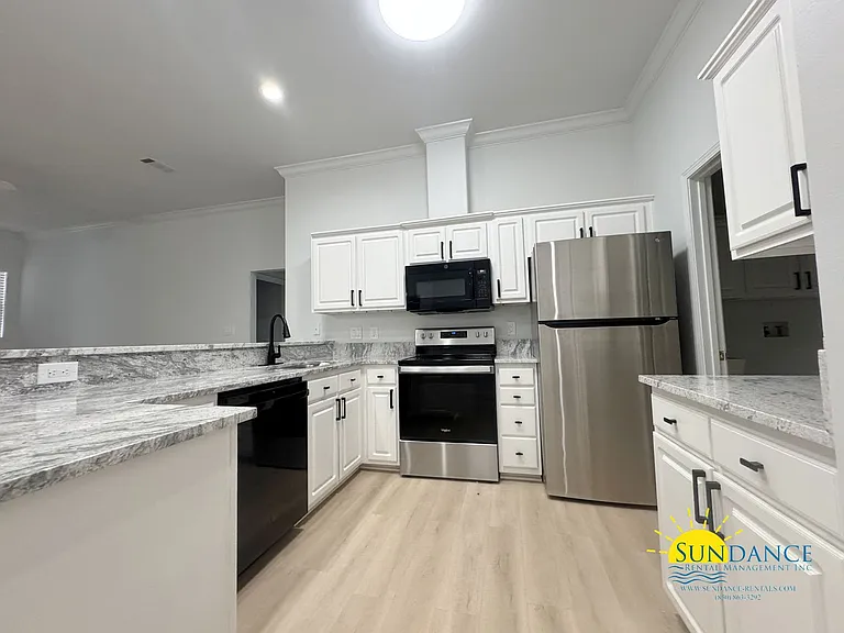 504 Fallin Waters Dr — Photo 9