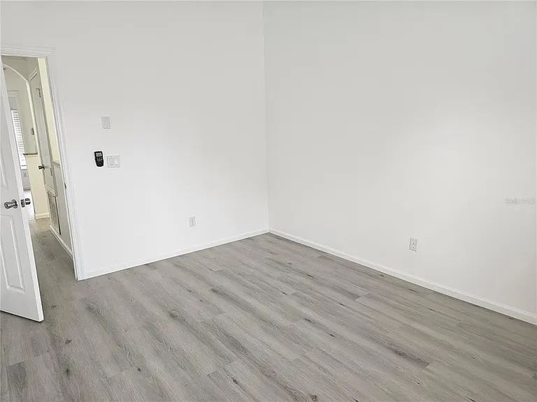 9153 Oak Fern Dr — Photo 18