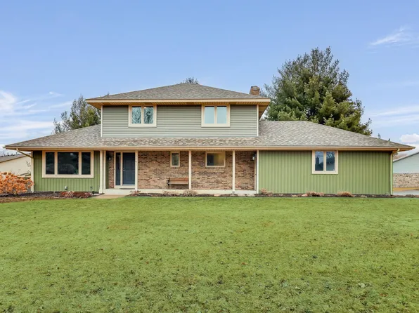 2341 Timberlea Dr, Woodbury, MN 55125