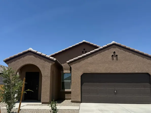 2370 E Steer Dr, San Tan Valley, AZ 85140