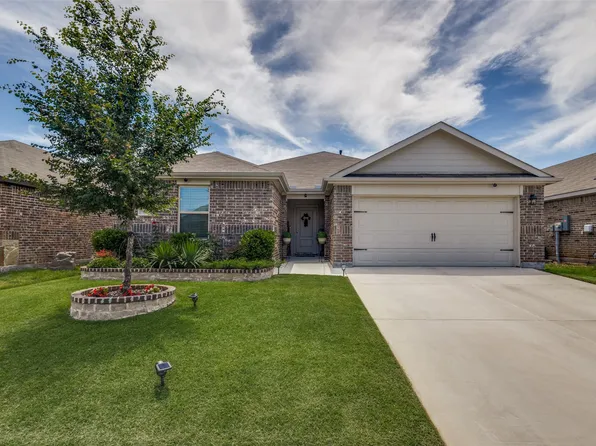 1316 Briar Hill Dr, Denton, TX 76207