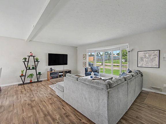 5th image of 5407 106th Ave NW