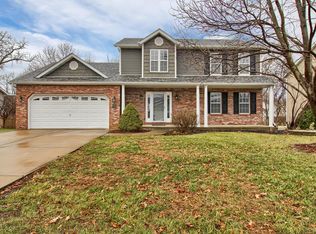 2709 Lakebridge Ct, Maryville, IL