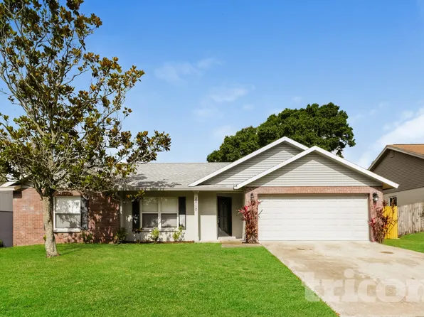 2810 Manor Hill Dr, Brandon, FL 33511