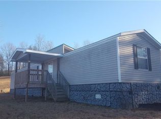 1586 Boone Gap Rd, Boomer, NC 28606