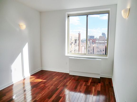 5th image of 454 Manhattan Ave #7II