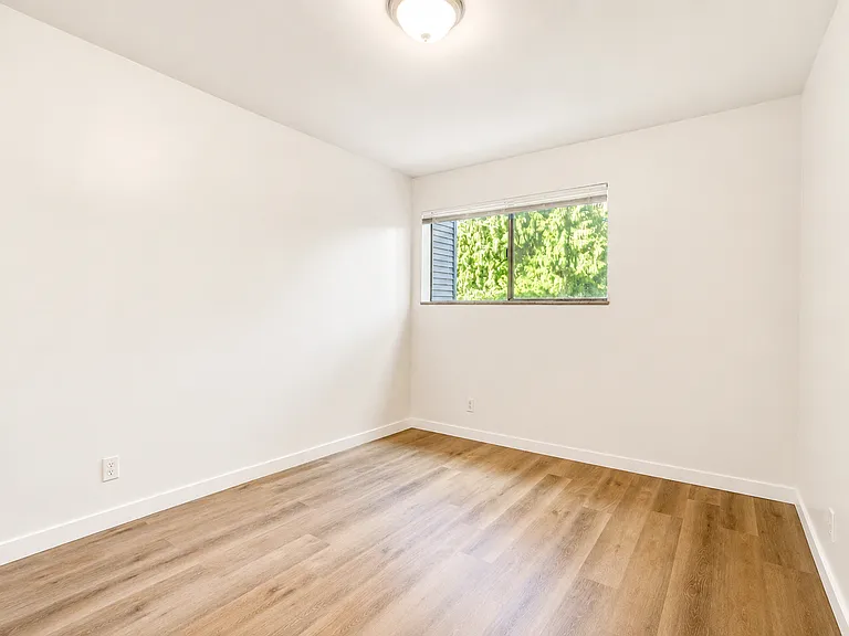 Eastside Apartments LLC — Photo 20