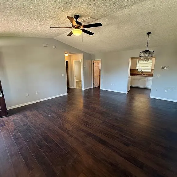 8124 Cormel St #8126 — Photo 4